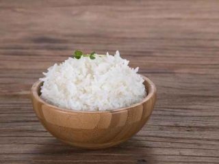 Bahaya Makan Nasi Yang Masih Panas